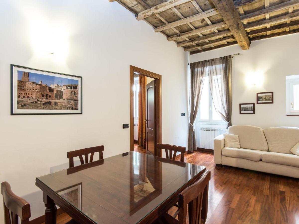 Apartment Forum Domus By Interhome روما المظهر الخارجي الصورة